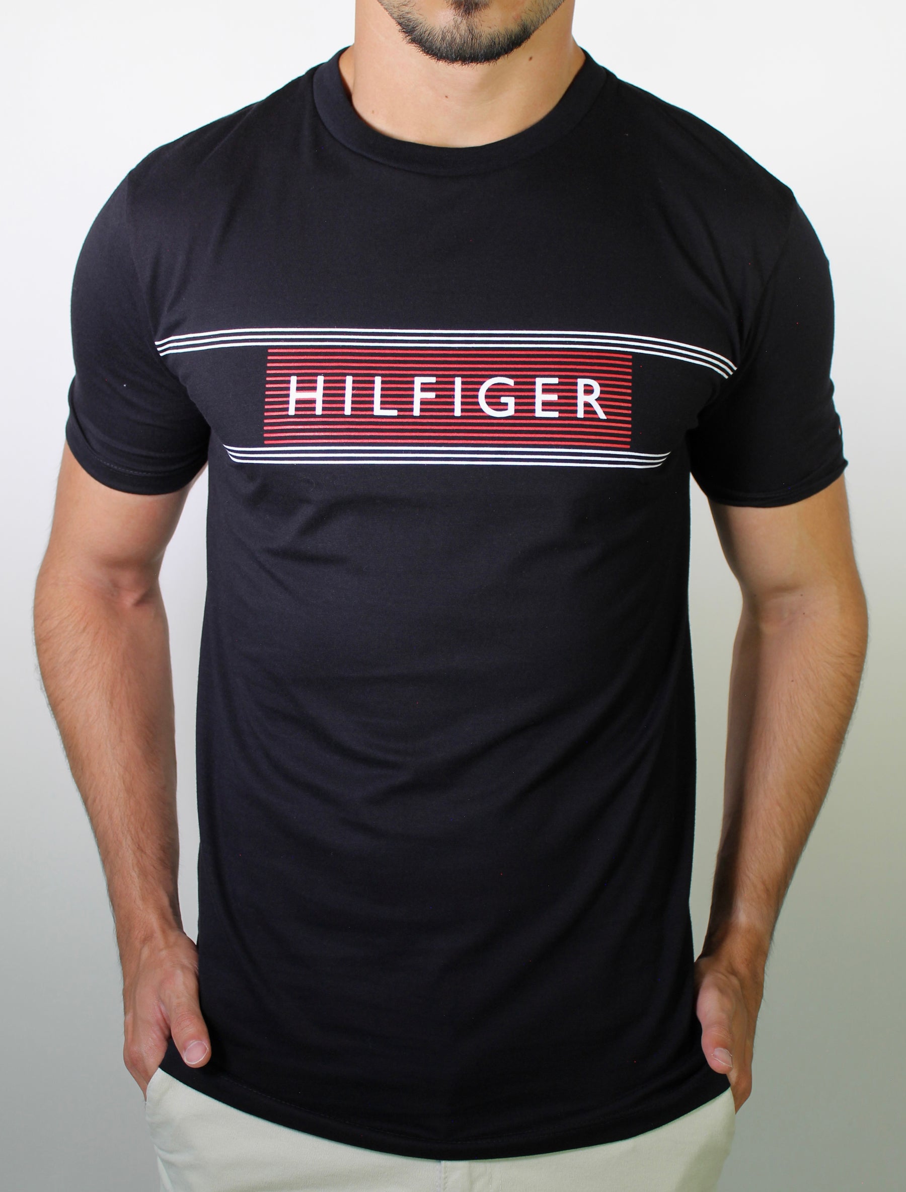 Camiseta TH Retro Striped Logo - Preta