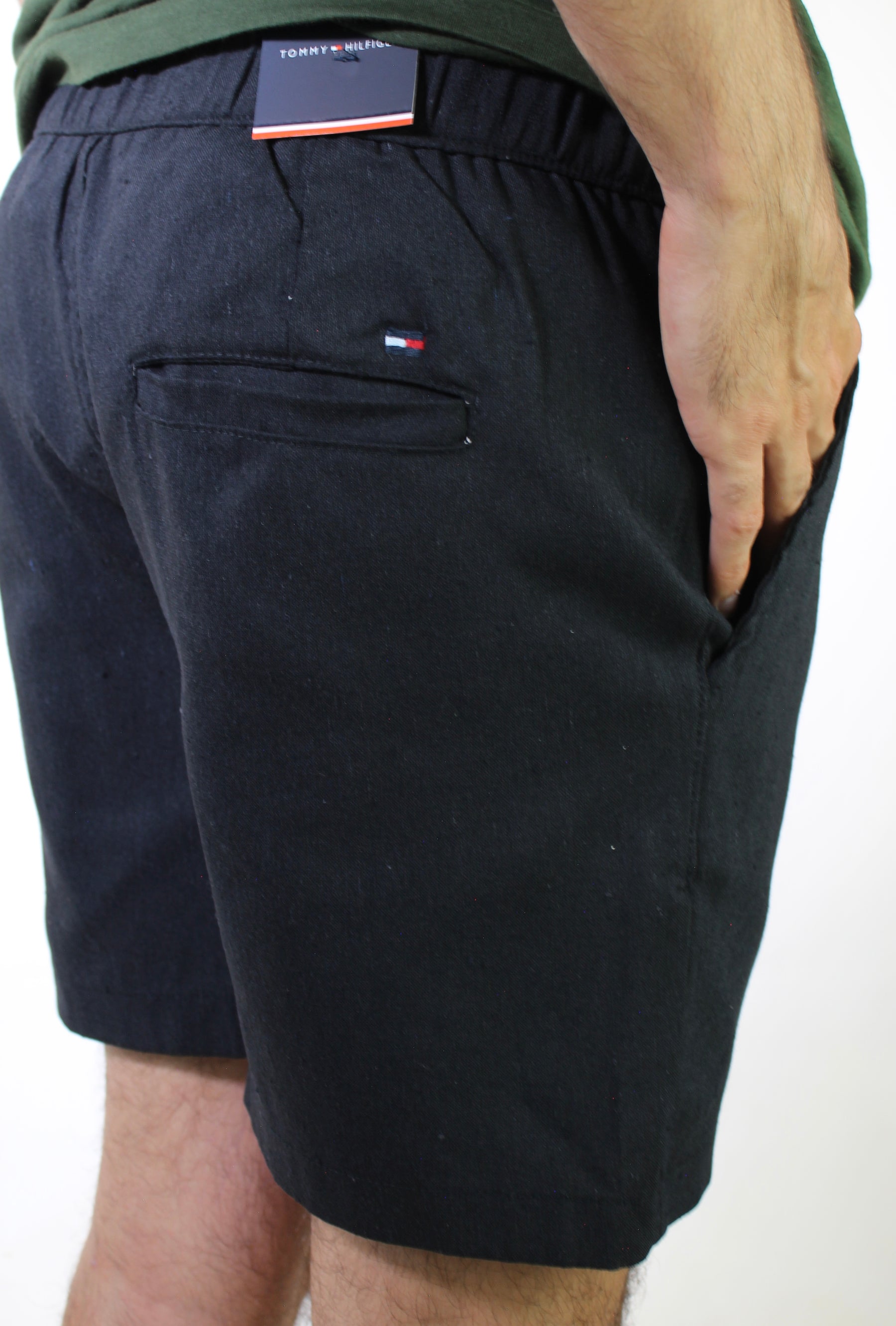 Bermuda em Linho TH - Preta