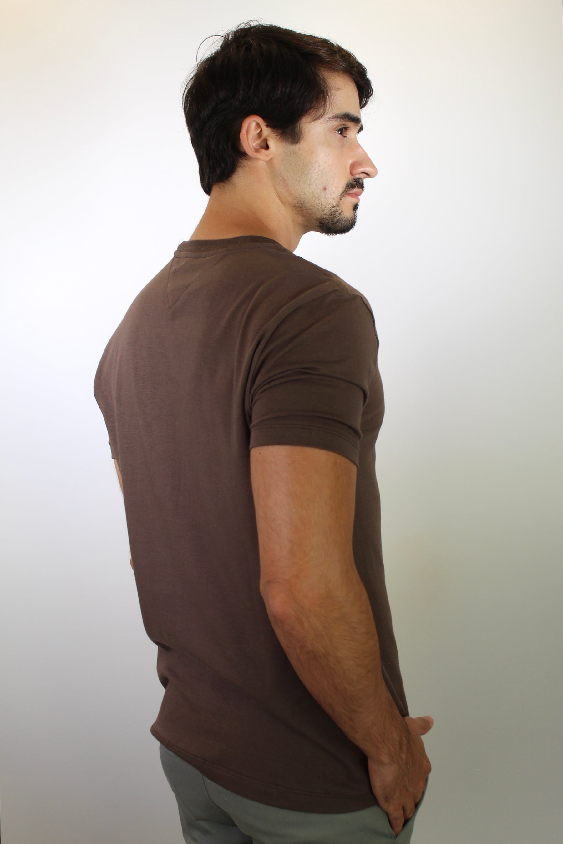 Camiseta TH Minimal Est. 1985 Logo - Marrom