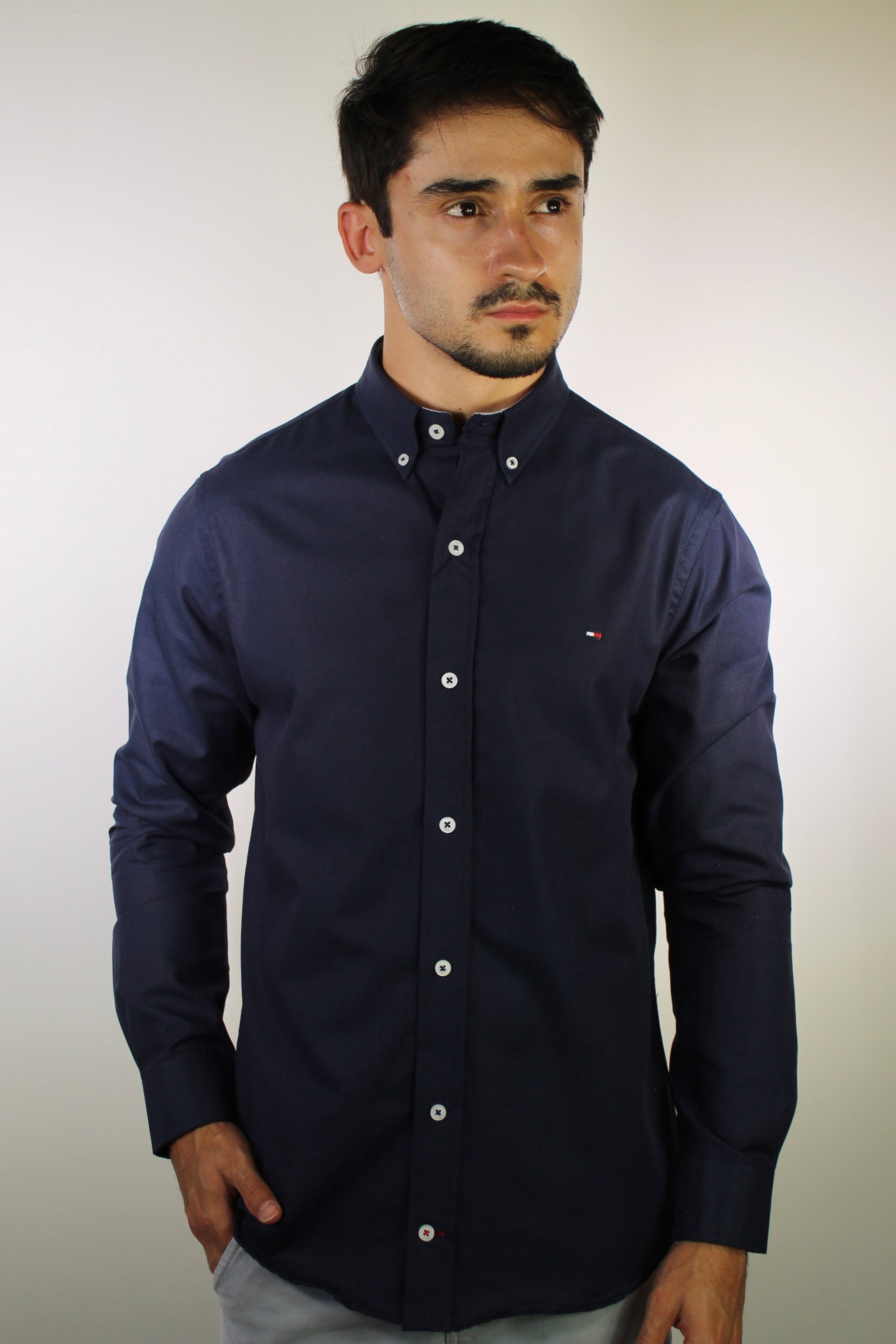 Camisa Social Lisa Manga Longa TH Classic - Azul Marinho