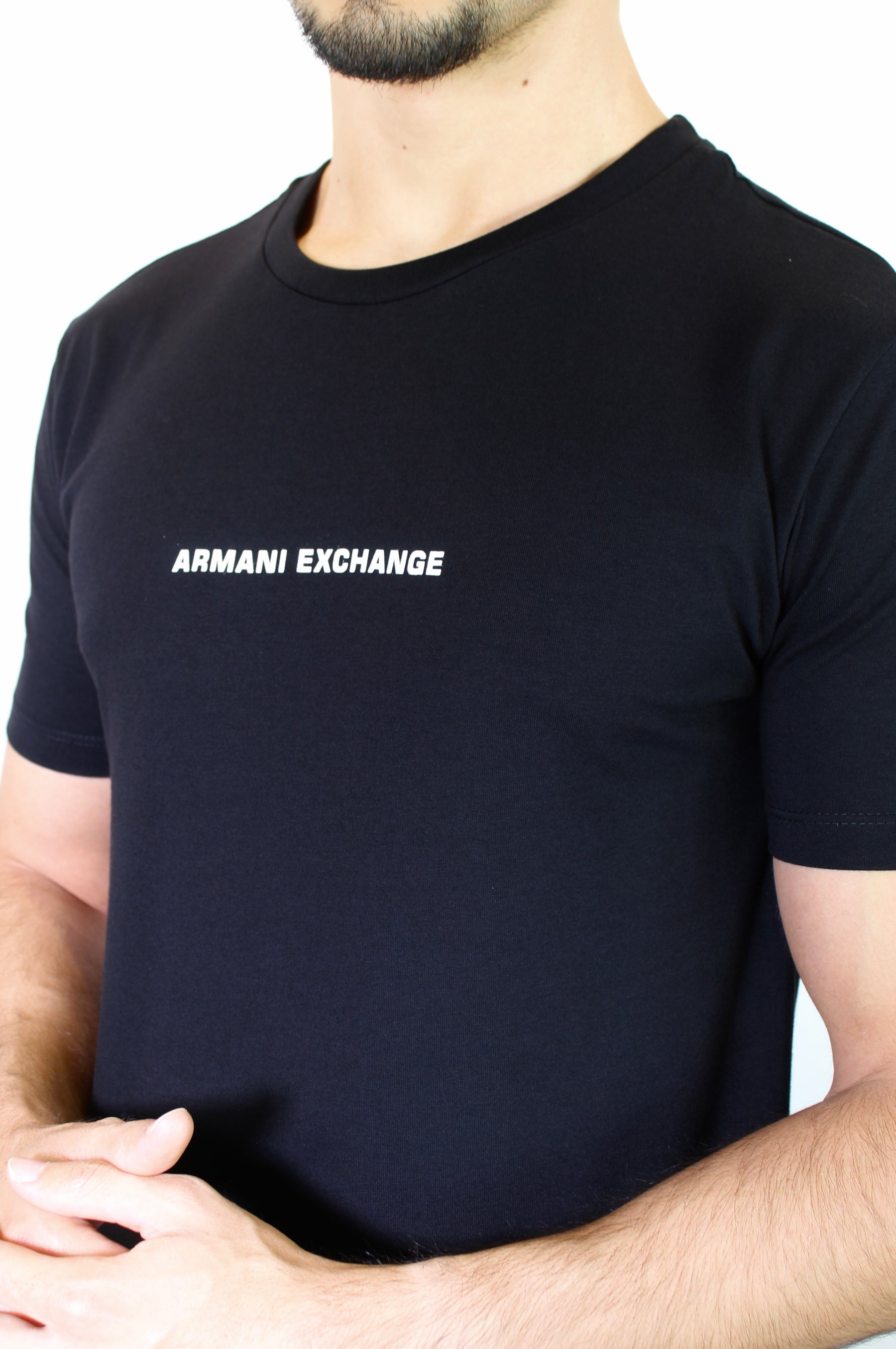 Camiseta AX Essencial Bold Logo Central - Preta