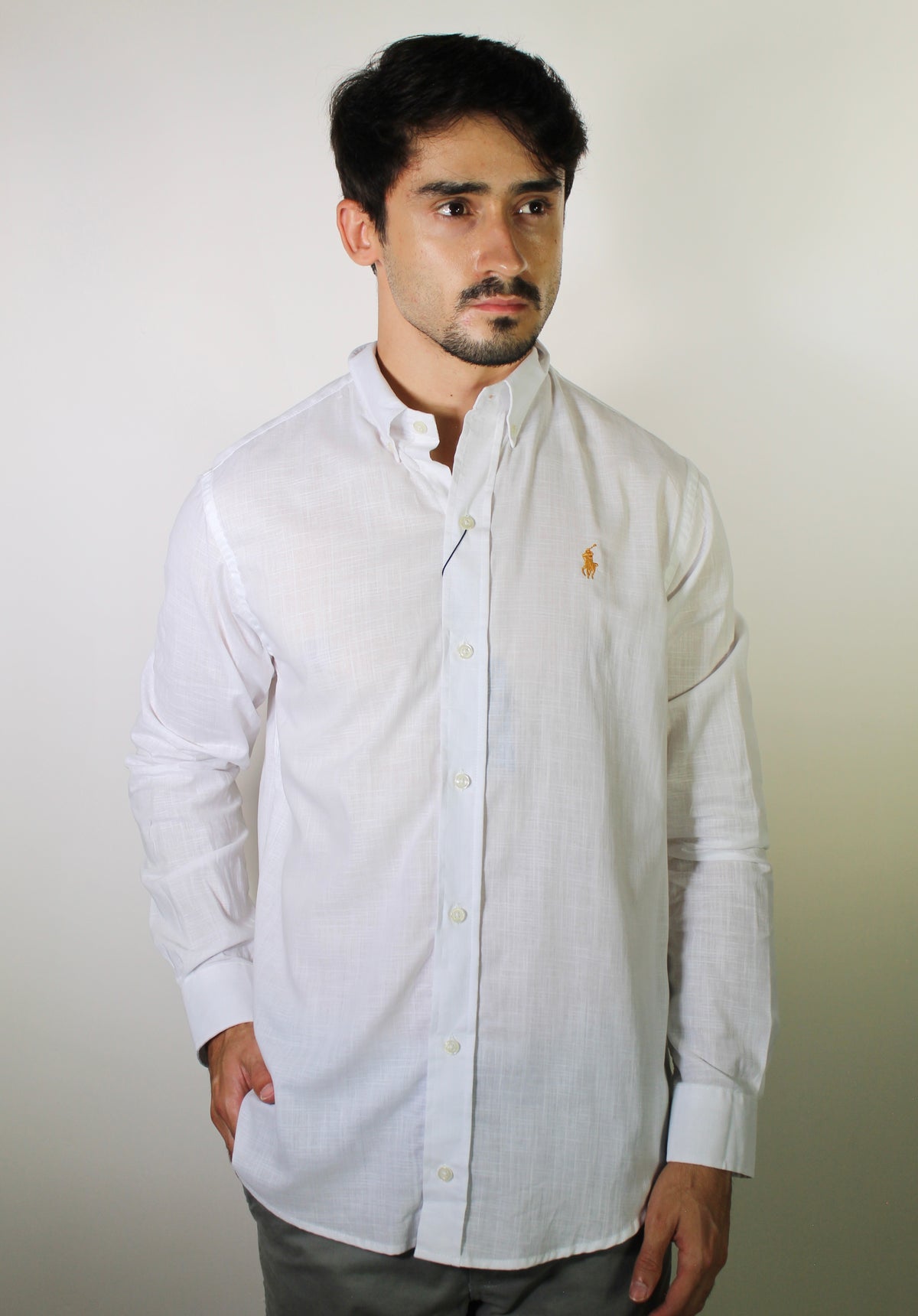 Camisa RL Manga Longa Linho - Branca Small Pony Dourado