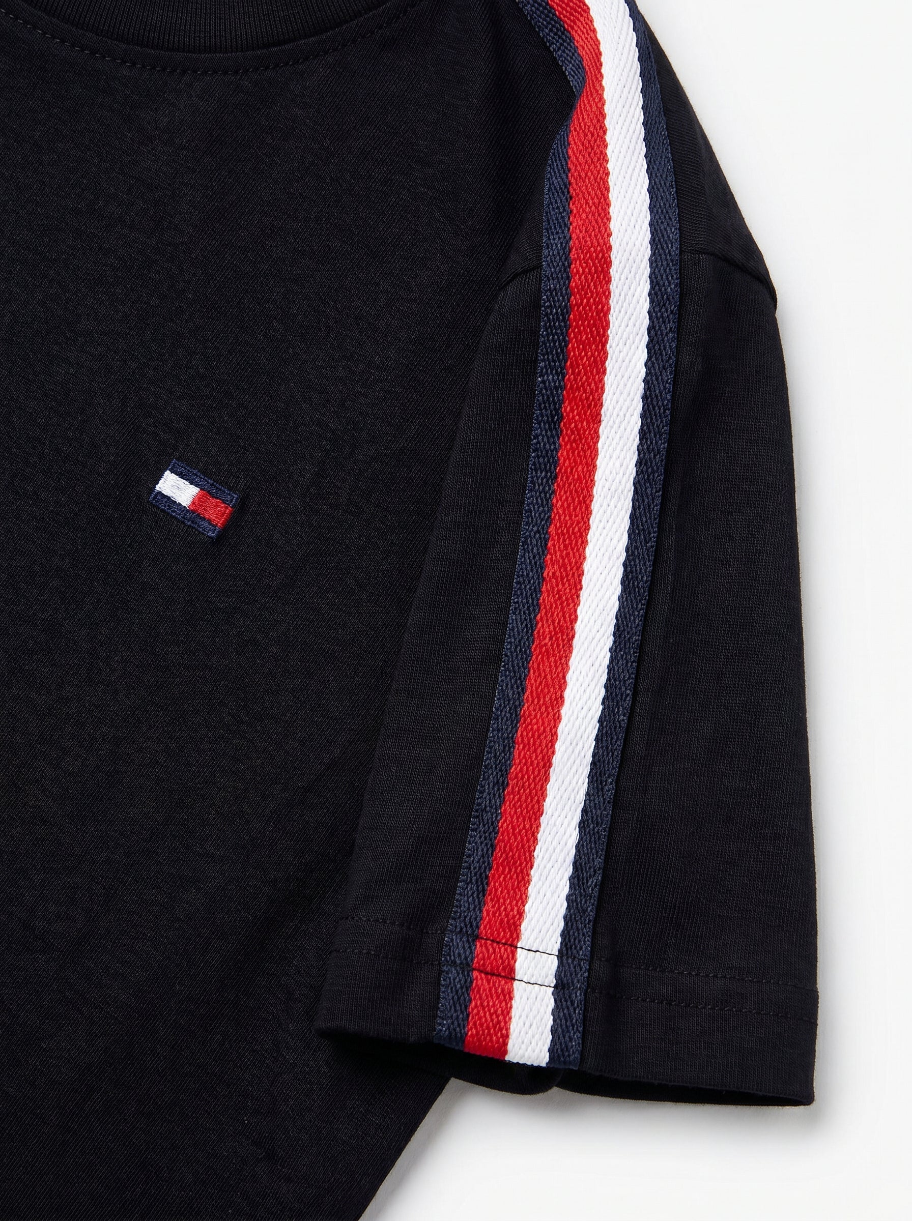 Camiseta TH Shoulder Stripe - Preta