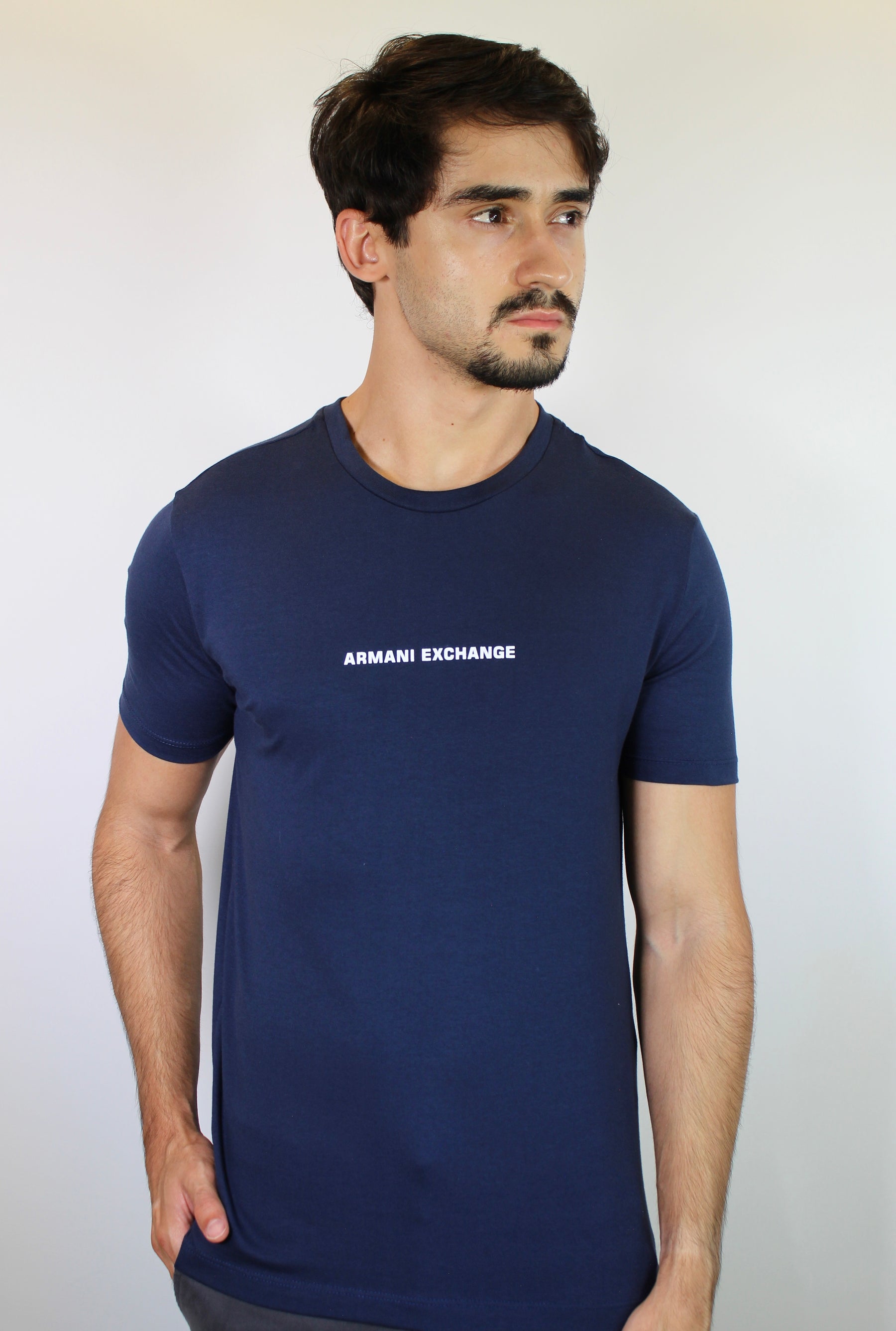 Camiseta AX Essencial Bold Logo Central - Azul Marinho