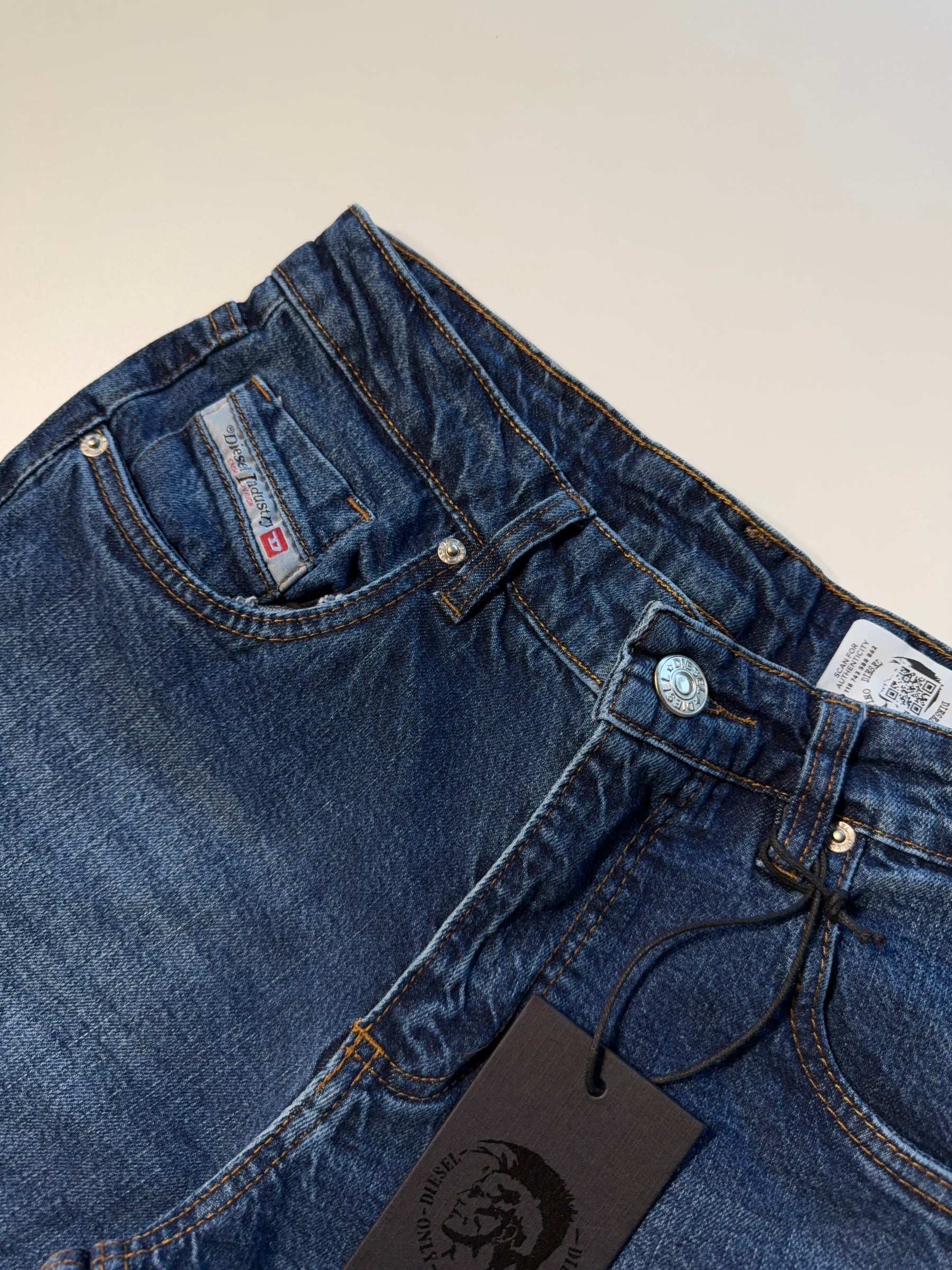 Calça Jeans DSL - Navy Urban Whiskers