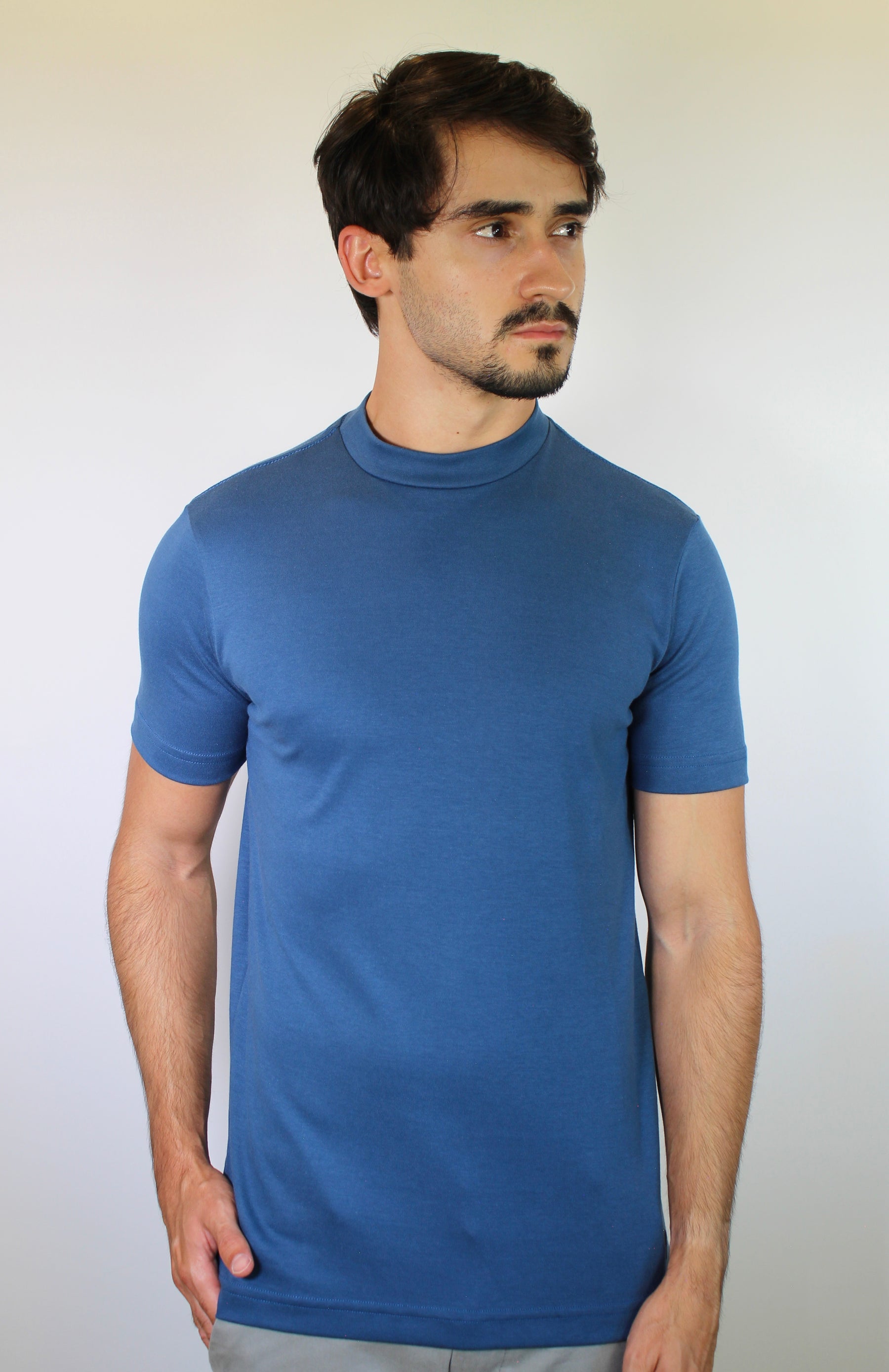 Camiseta Gola Midi Nobre Men - Azul Petróleo