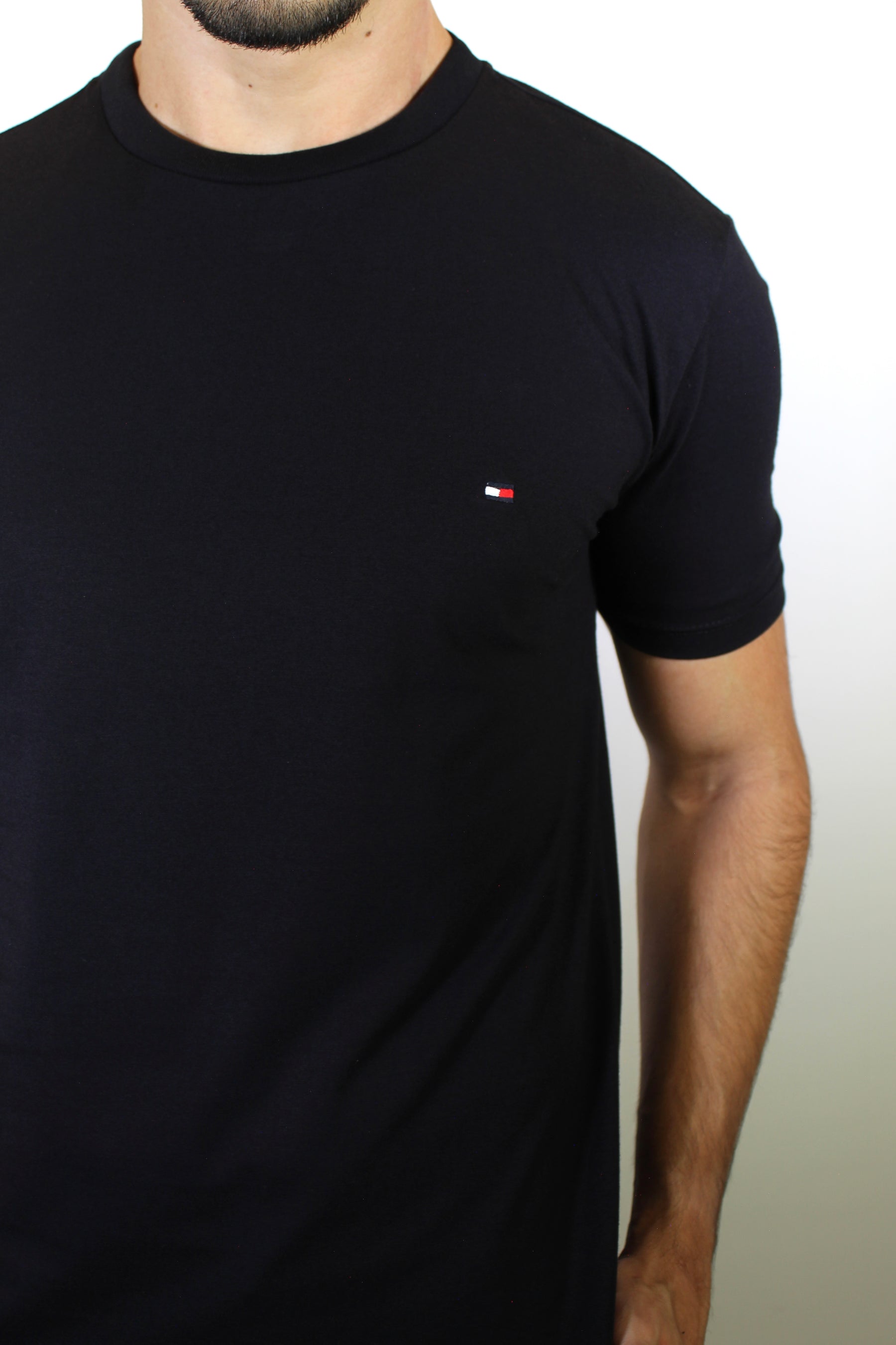 Camiseta TH Masculina Classic Nape - Preta