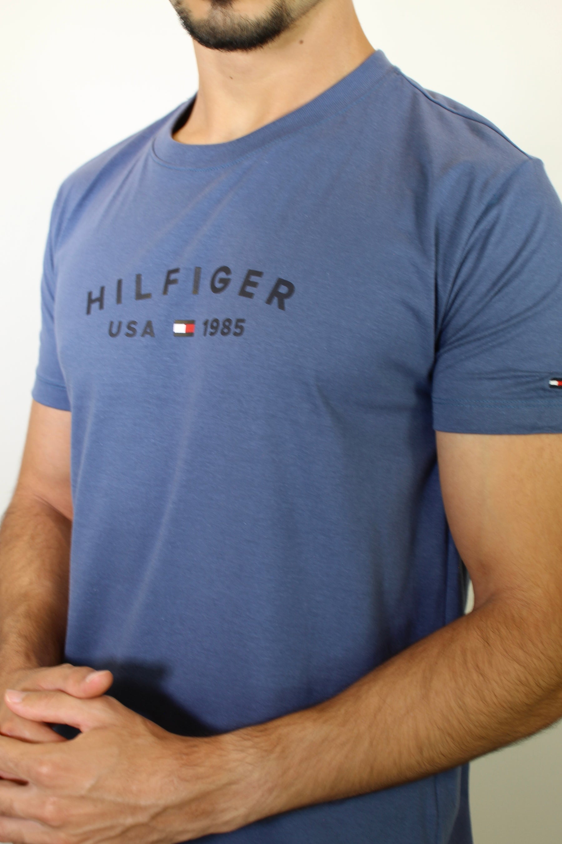 Camiseta TH College Style Est. 1985 Logo - Azul Acero