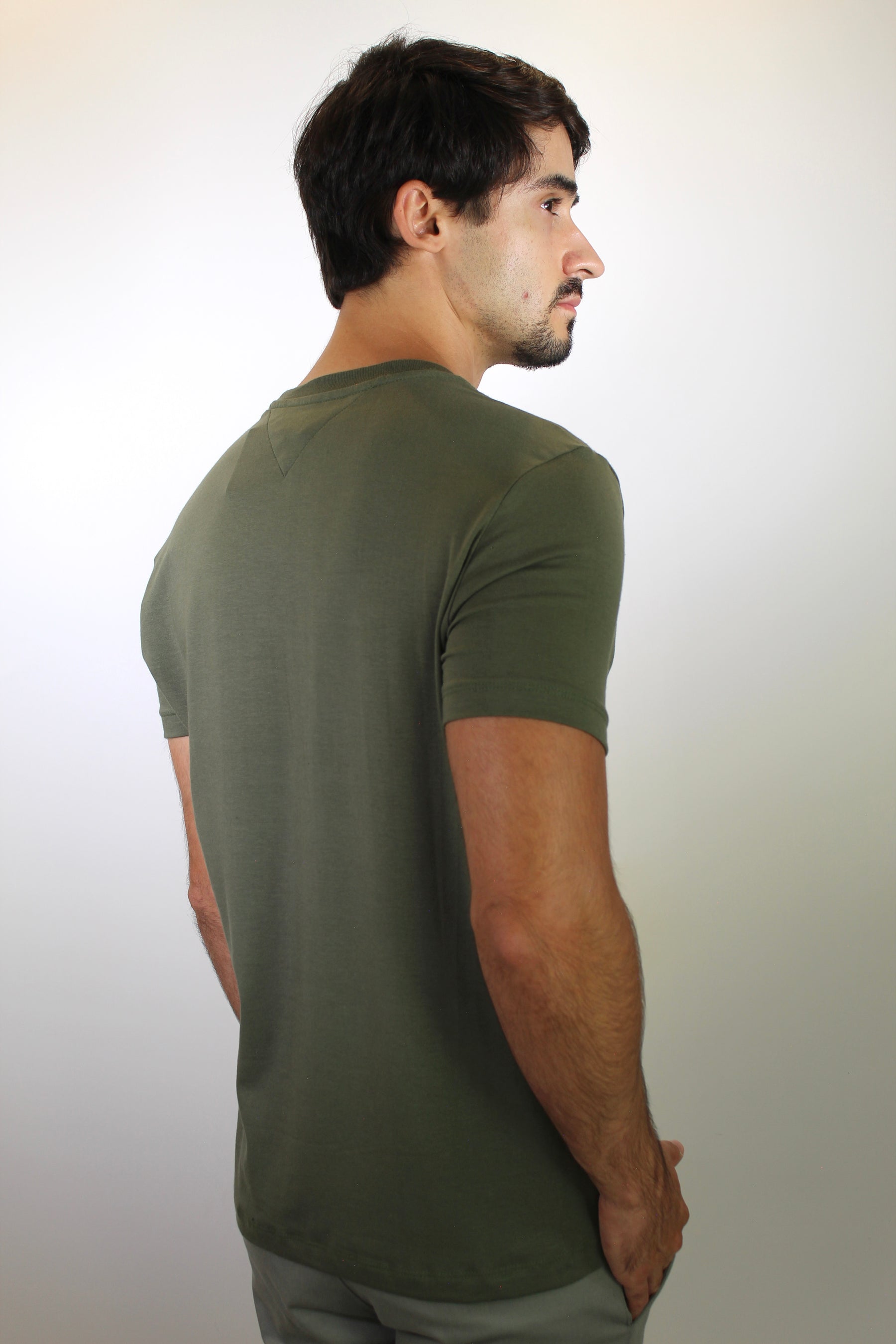 Camiseta TH Minimal Est. 1985 Logo - Verde Musgo