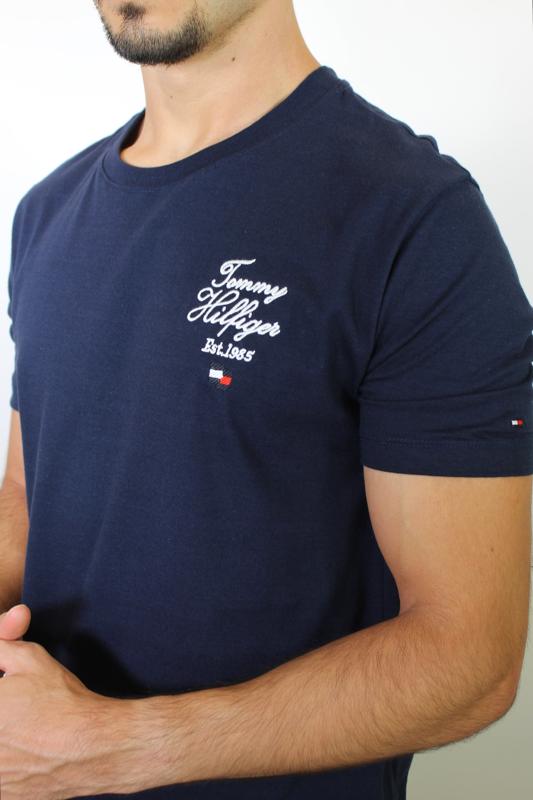 Camiseta TH N.Y.C Script Signature Side - Azul Marinho