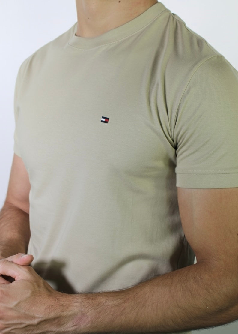 Camiseta TH Masculina Classic Nape - Cáqui