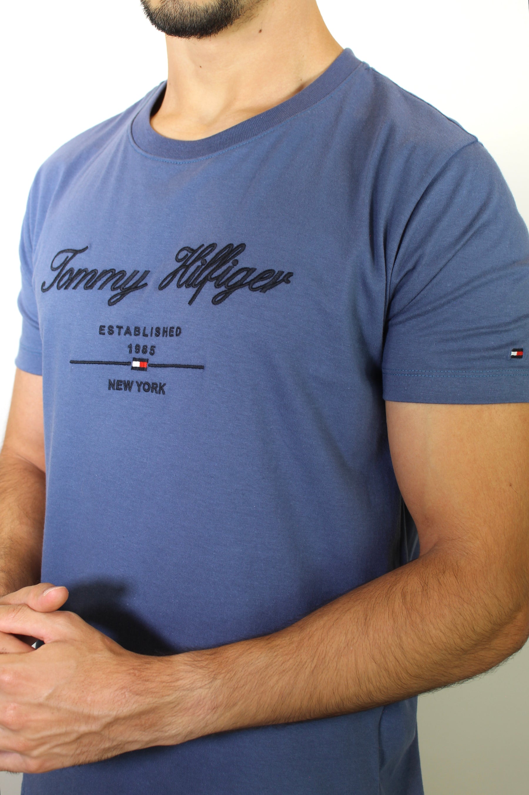 Camiseta TH Tommy Established 1985 NY - Azul Acero