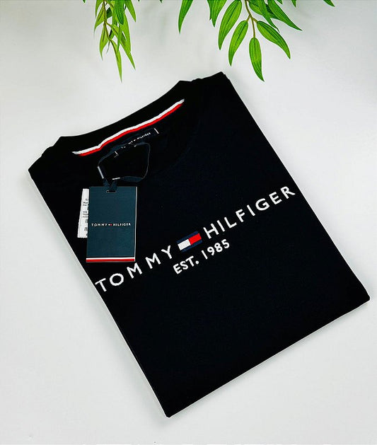 Camiseta Tommy Hilfiger Est. 1985 - Preta