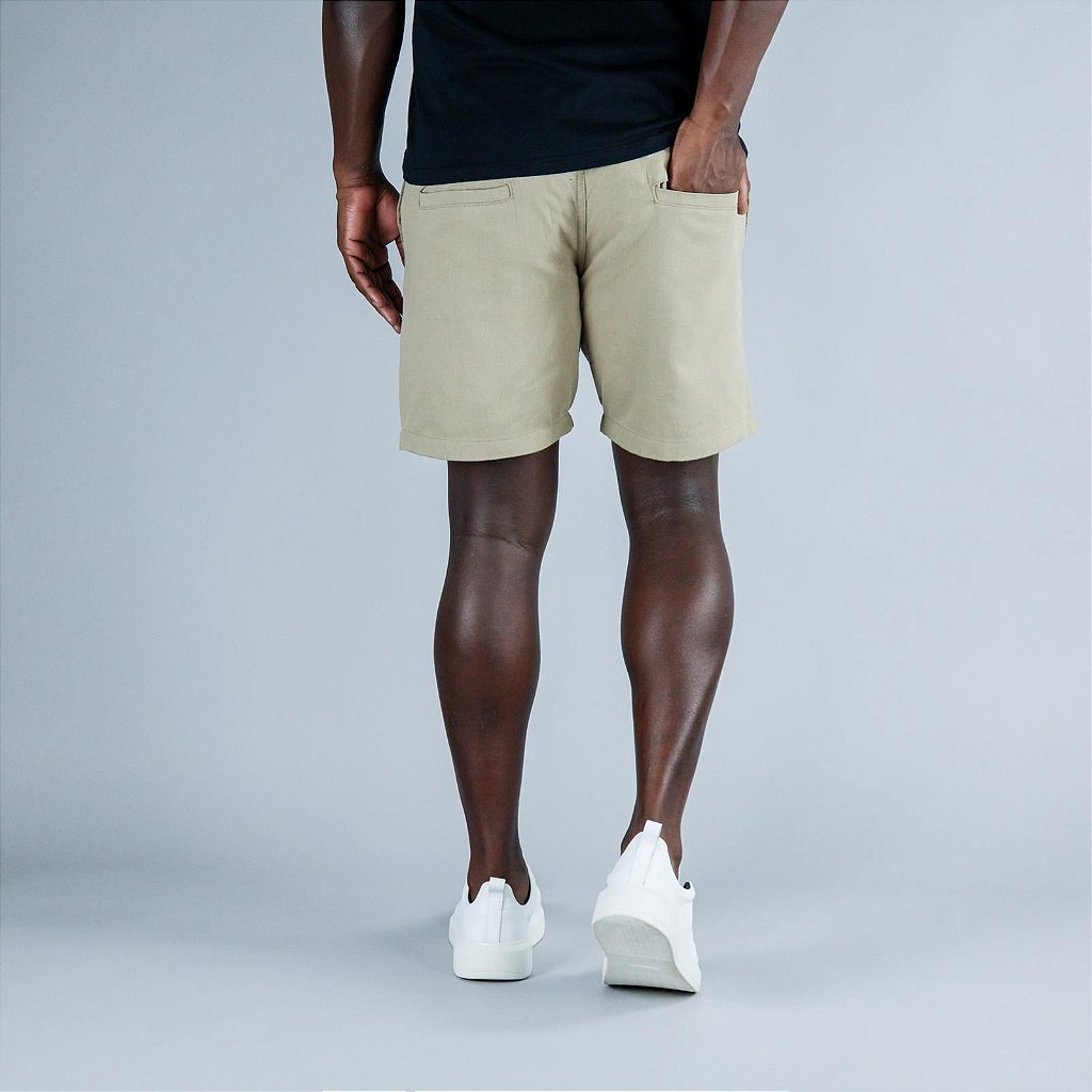 Short Linho Boss - Cáqui