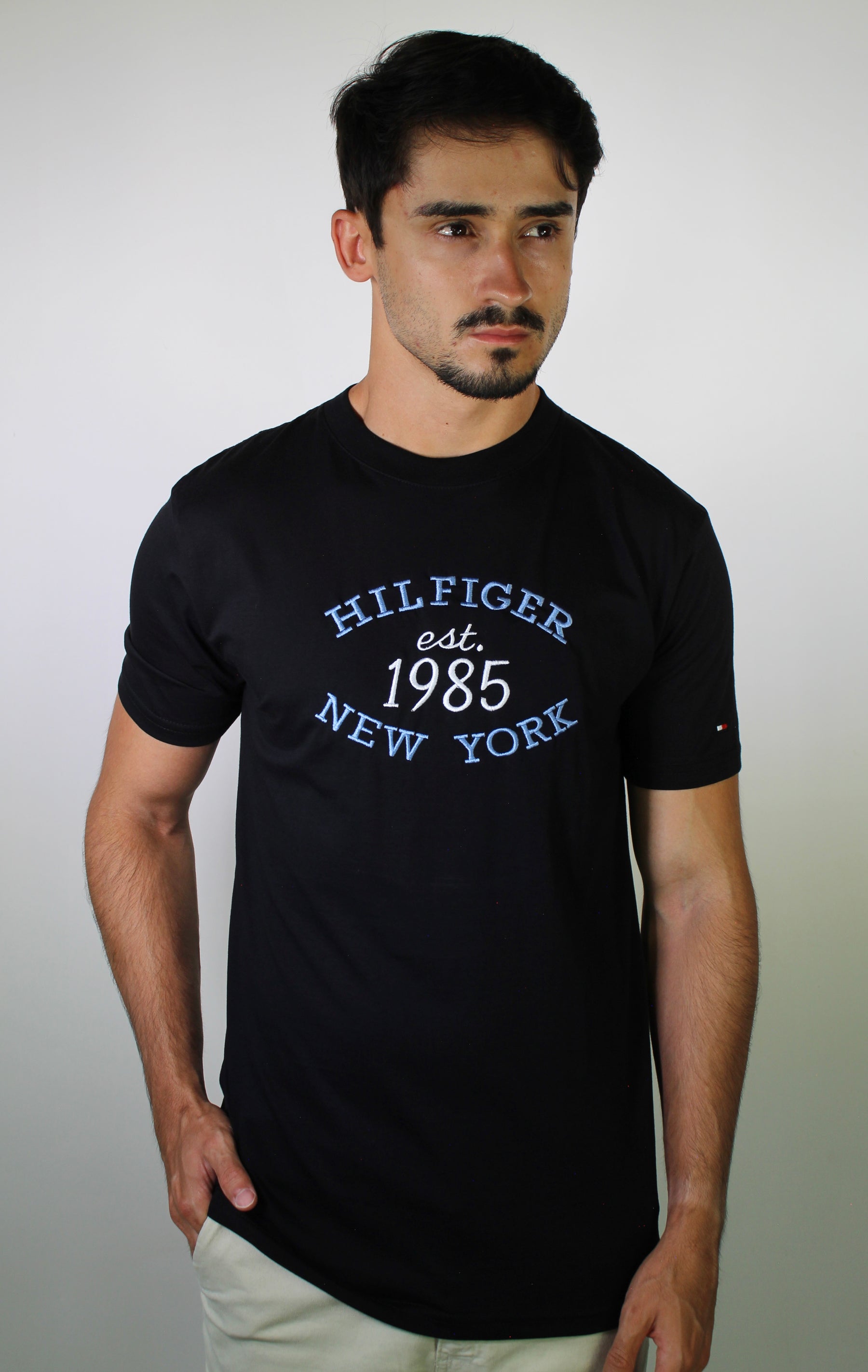 Camiseta TH Retro 1985 Crew - Preta