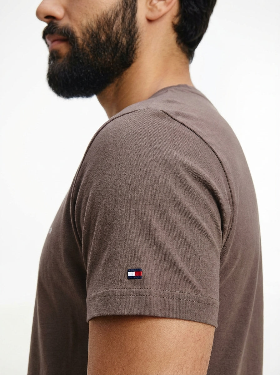 Camiseta TH Side Logo Flag Est. 1985 - Café