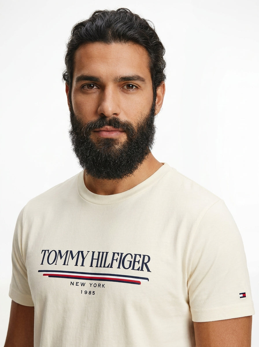 Camiseta TH Old School Stripe Brand - Off White