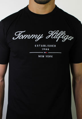 Camiseta TH Tommy Established 1985 NY - Preta
