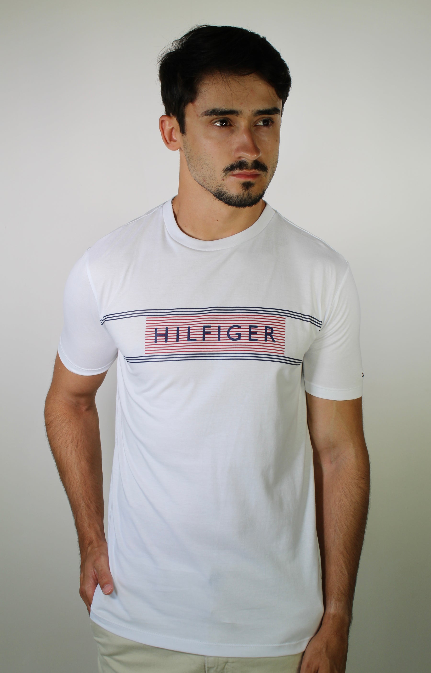 Camiseta TH Retro Striped Logo - Branca