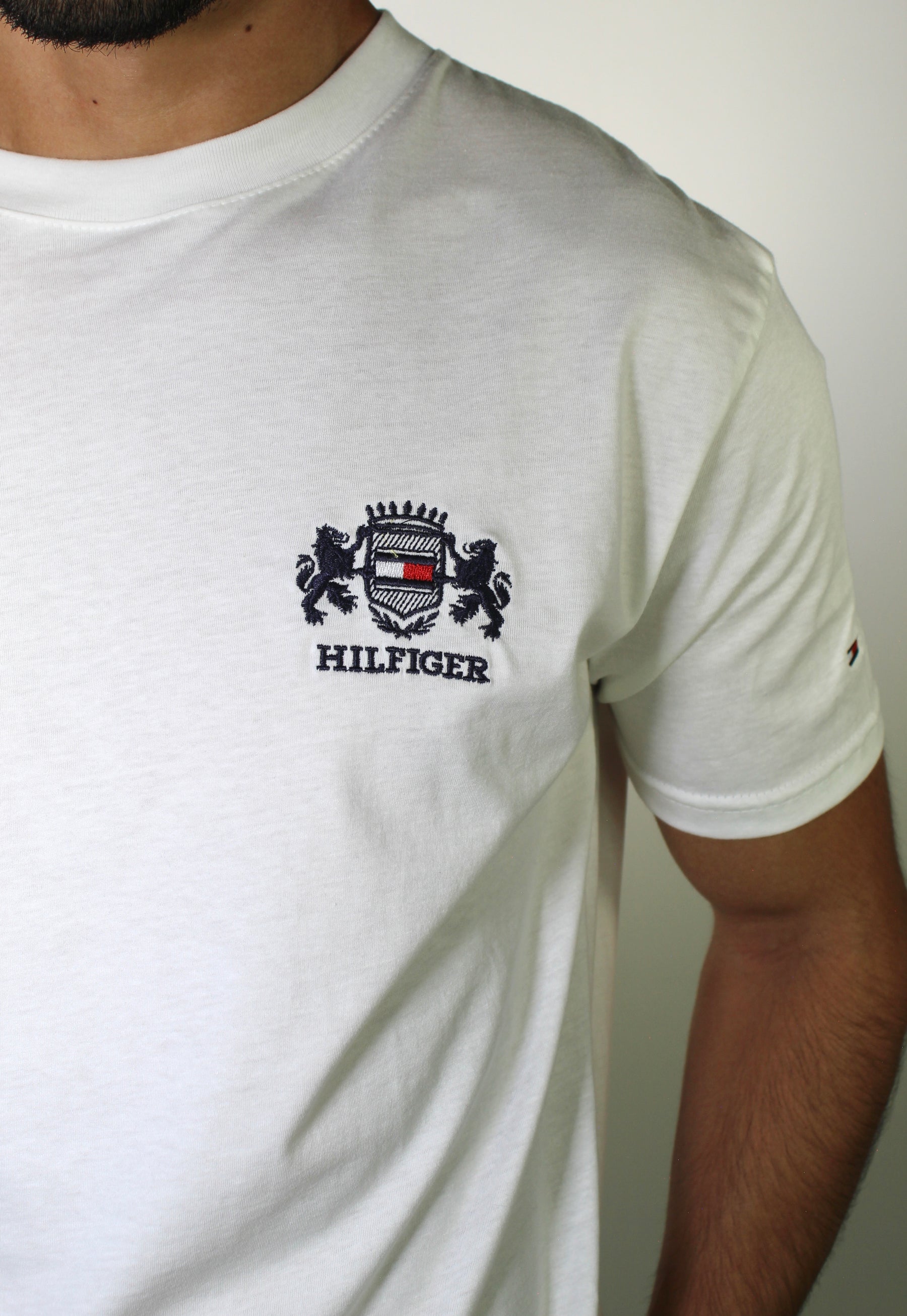 Camiseta TH Coat of Arms - Off White