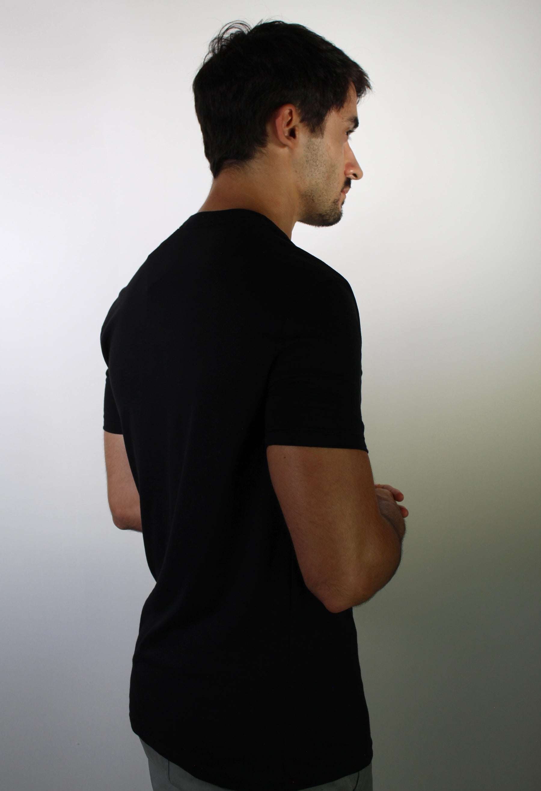 Camiseta TH Minimal Flag Badge Est. 1985 - Preta