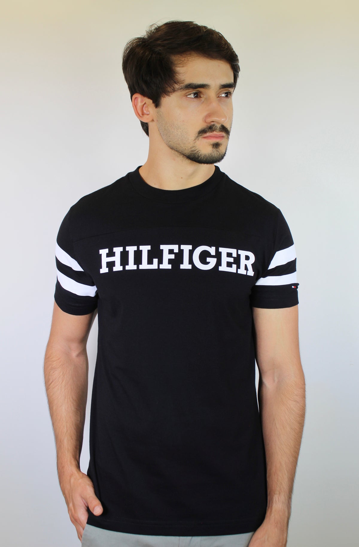 Camiseta TH Athletic Logo Tee - Preta