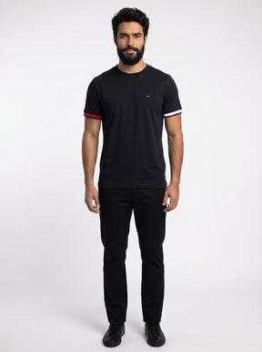 Camiseta TH Minimalist Sleeve Stripe - Preta