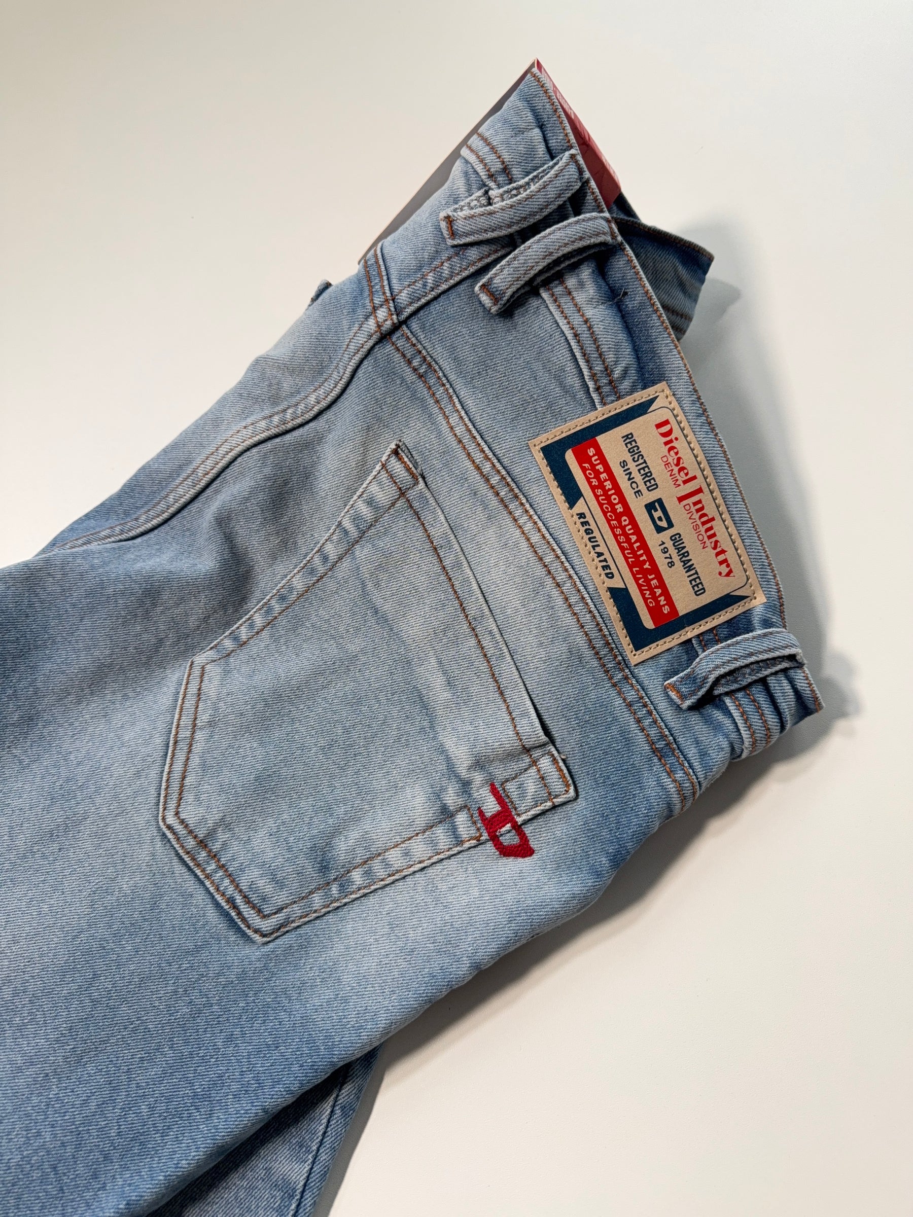 Calça Jeans DSL - Denim Light Wash Button Fly