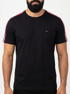 Camiseta TH Shoulder Stripe - Preta