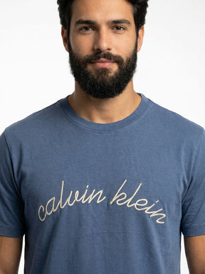 Camiseta CK Signature Script - Azul Acero