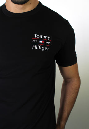 Camiseta TH Minimal Flag Badge Est. 1985 - Preta