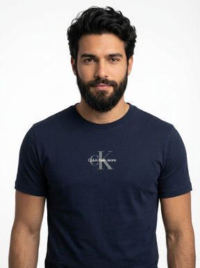 Camiseta CK Legacy Icon - Azul Marinho