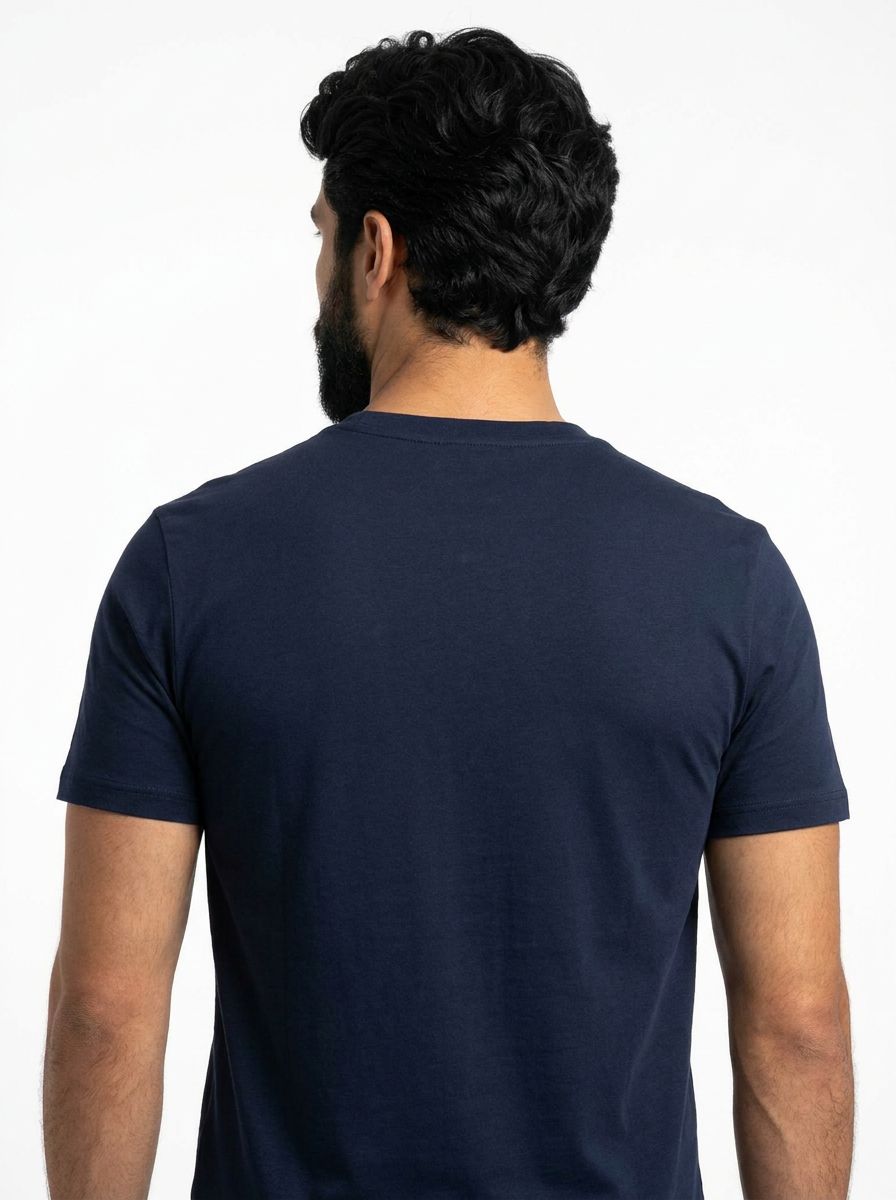 Camiseta CK Signature Script - Azul Marinho