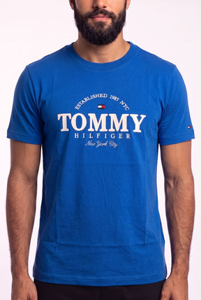 Camiseta TH Phuket Retro Type Logo - Azul Royal