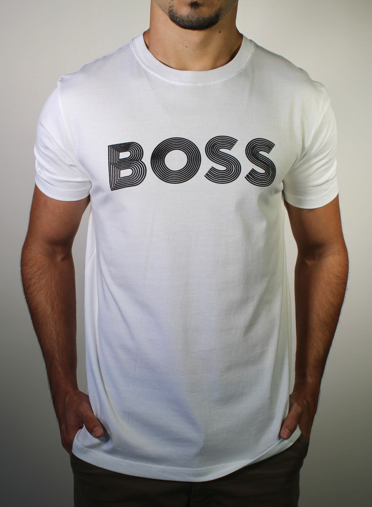 Camiseta Boss Striped Logo - Branca