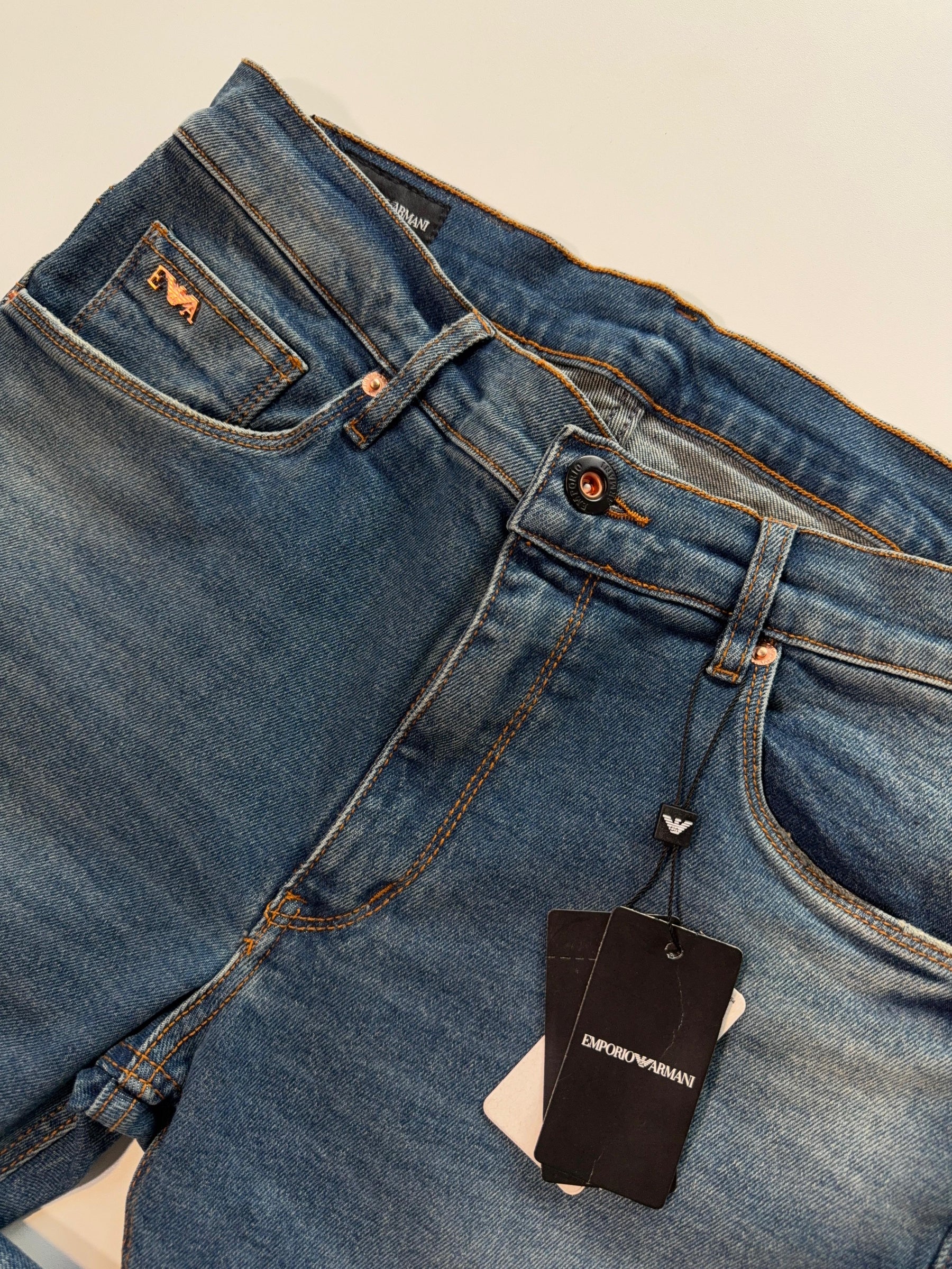 Calça Jeans EA - Essential Mid Wash