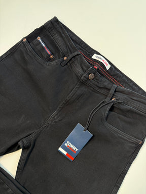 Calça Jeans TH - Preta Essencial Fit