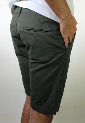 Bermuda Masculina Sarja TH - Verde Musgo