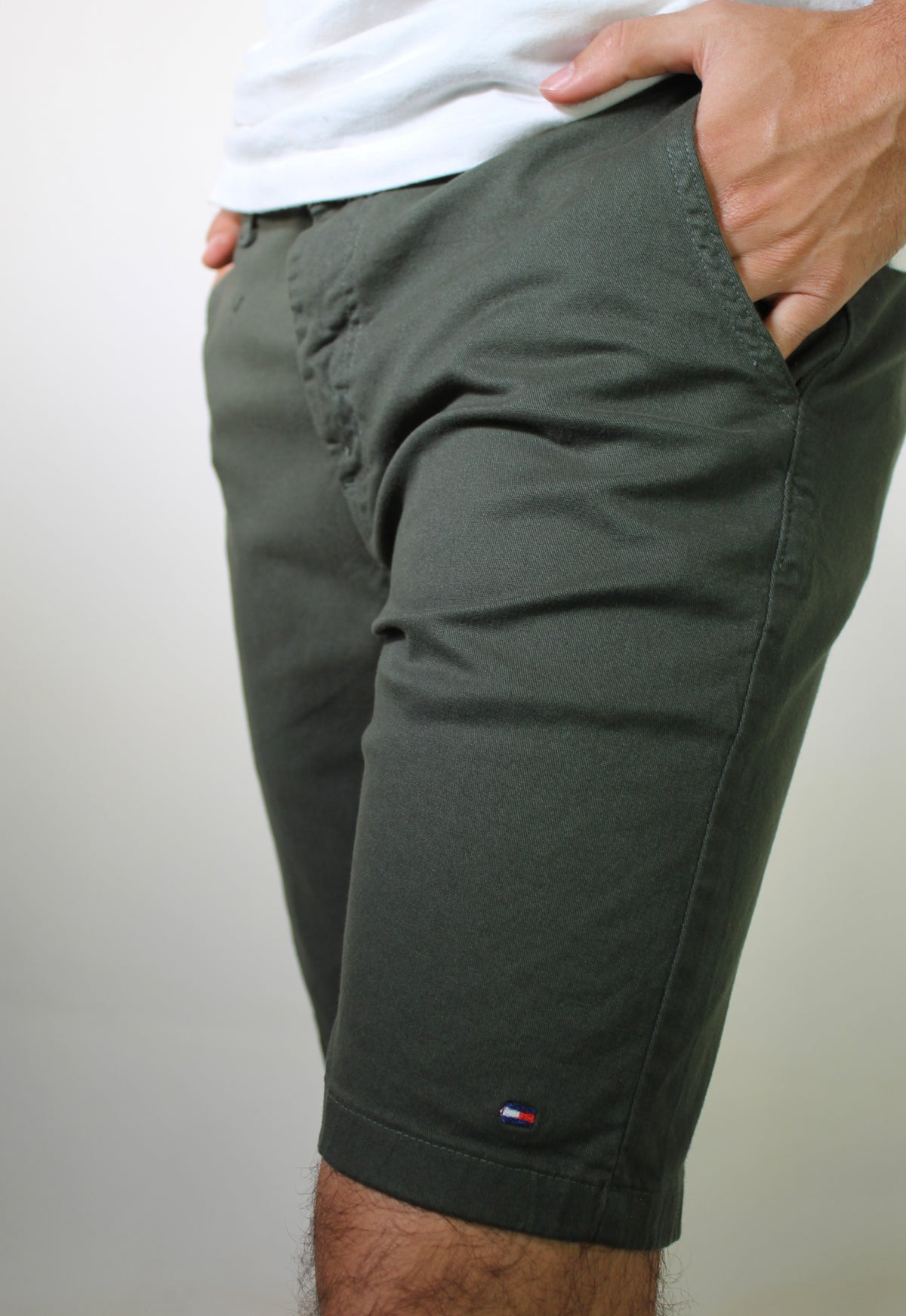 Bermuda Masculina Sarja TH - Verde Musgo
