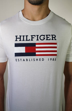Camiseta TH Hilfiger Established 1985 USA Flag - Branca