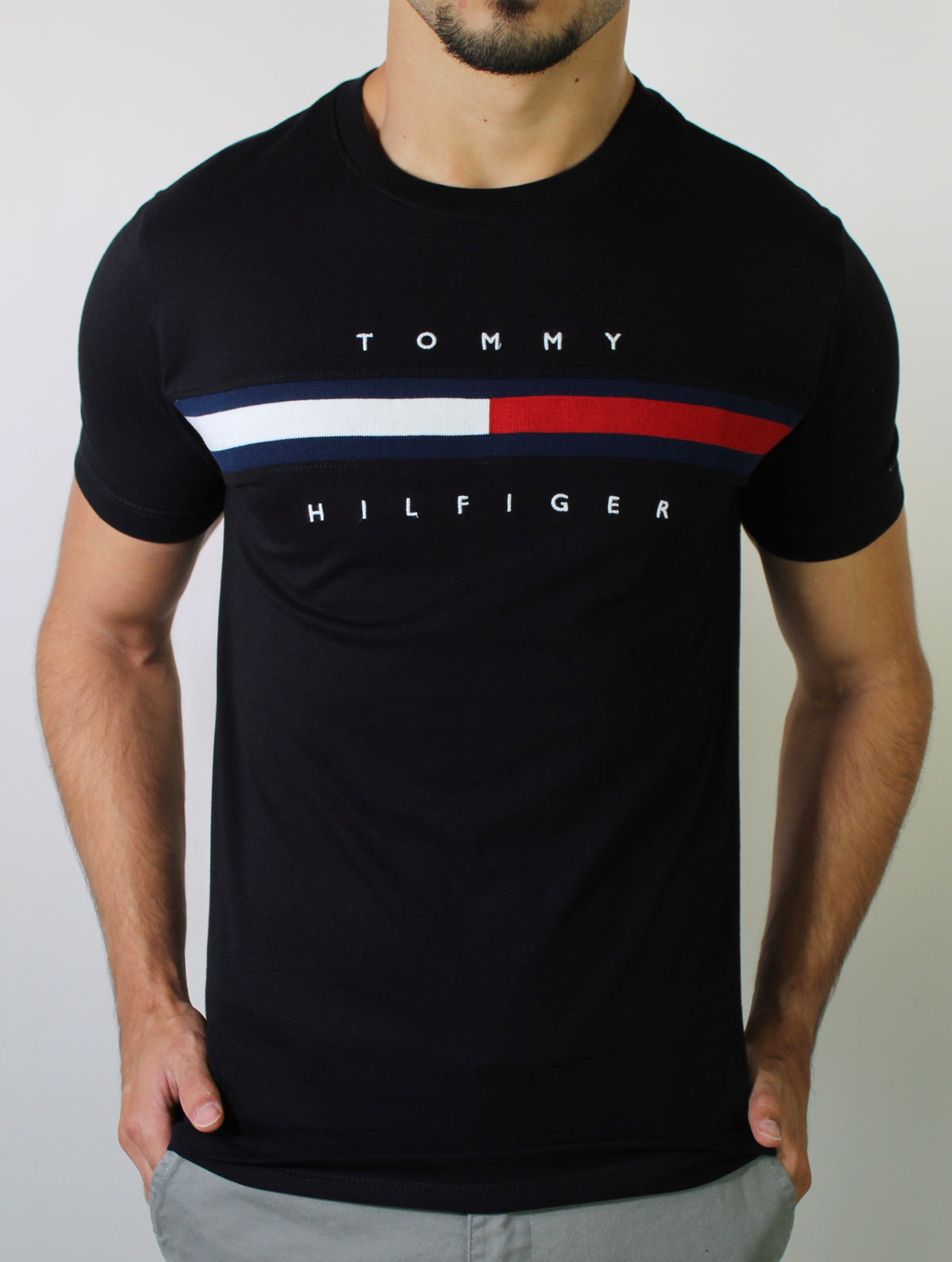 Camiseta TH Flag Stripe - Preta