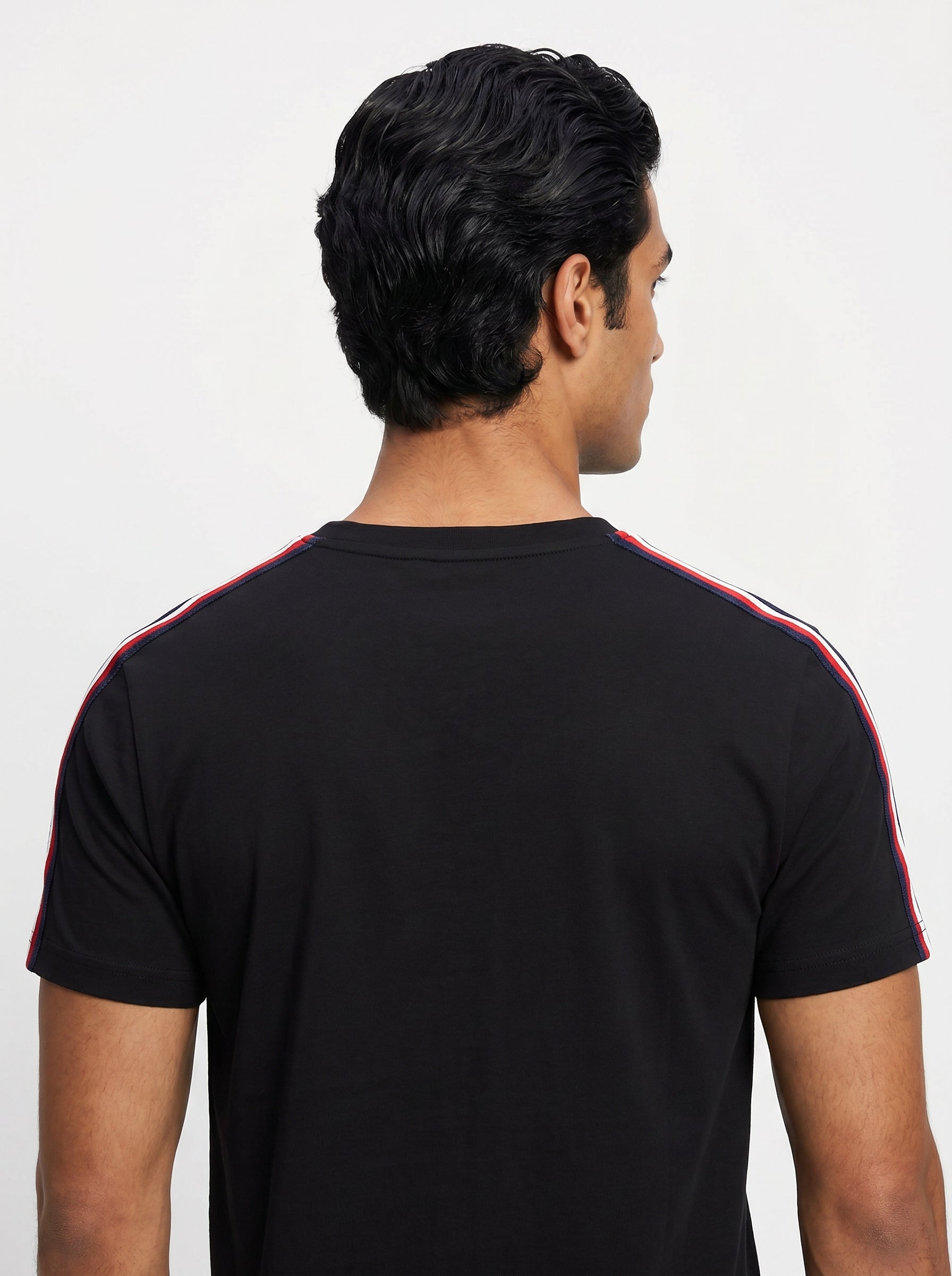 Camiseta TH Shoulder Stripe - Preta