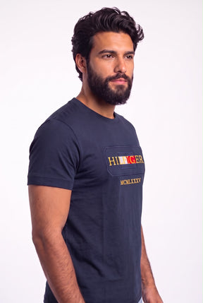 Camiseta TH Montauk Tricolor Badge - Azul Marinho