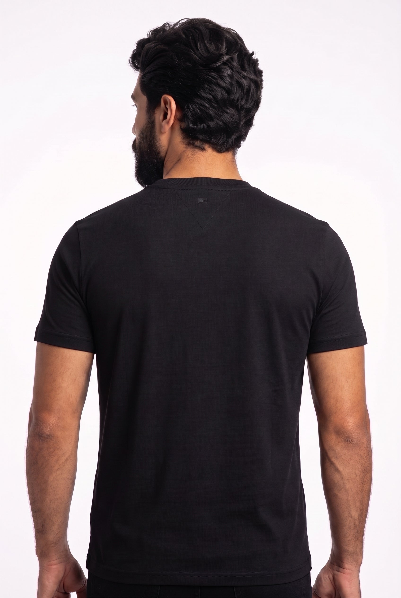 Camiseta TH Varsity Escutcheon - Preta