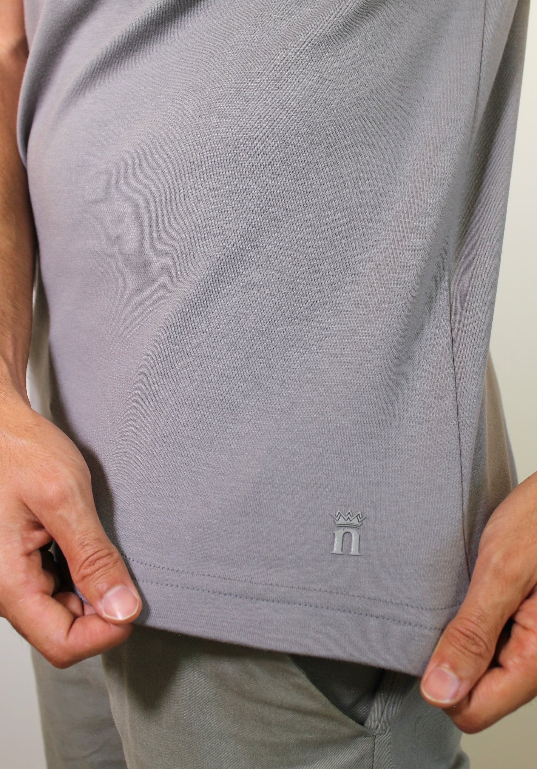 Camiseta Gola Midi Nobre Men - Cinza