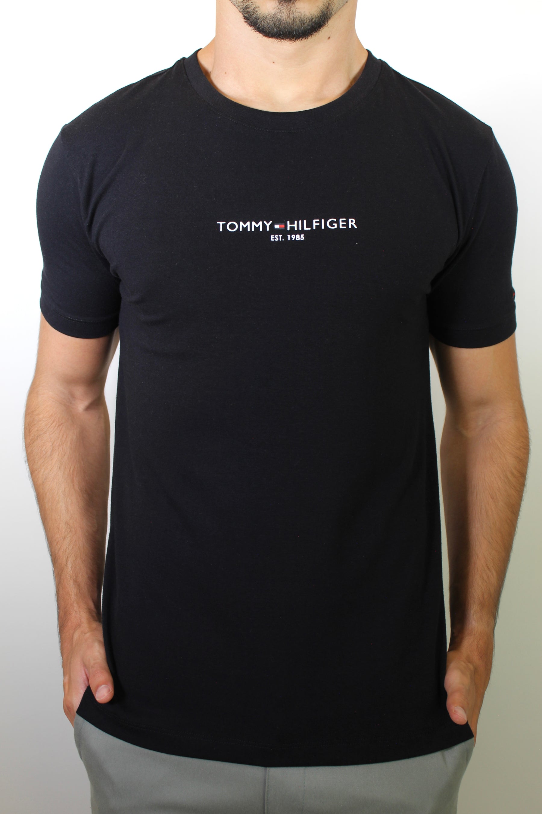 Camiseta TH Minimal Est. 1985 Logo - Preta