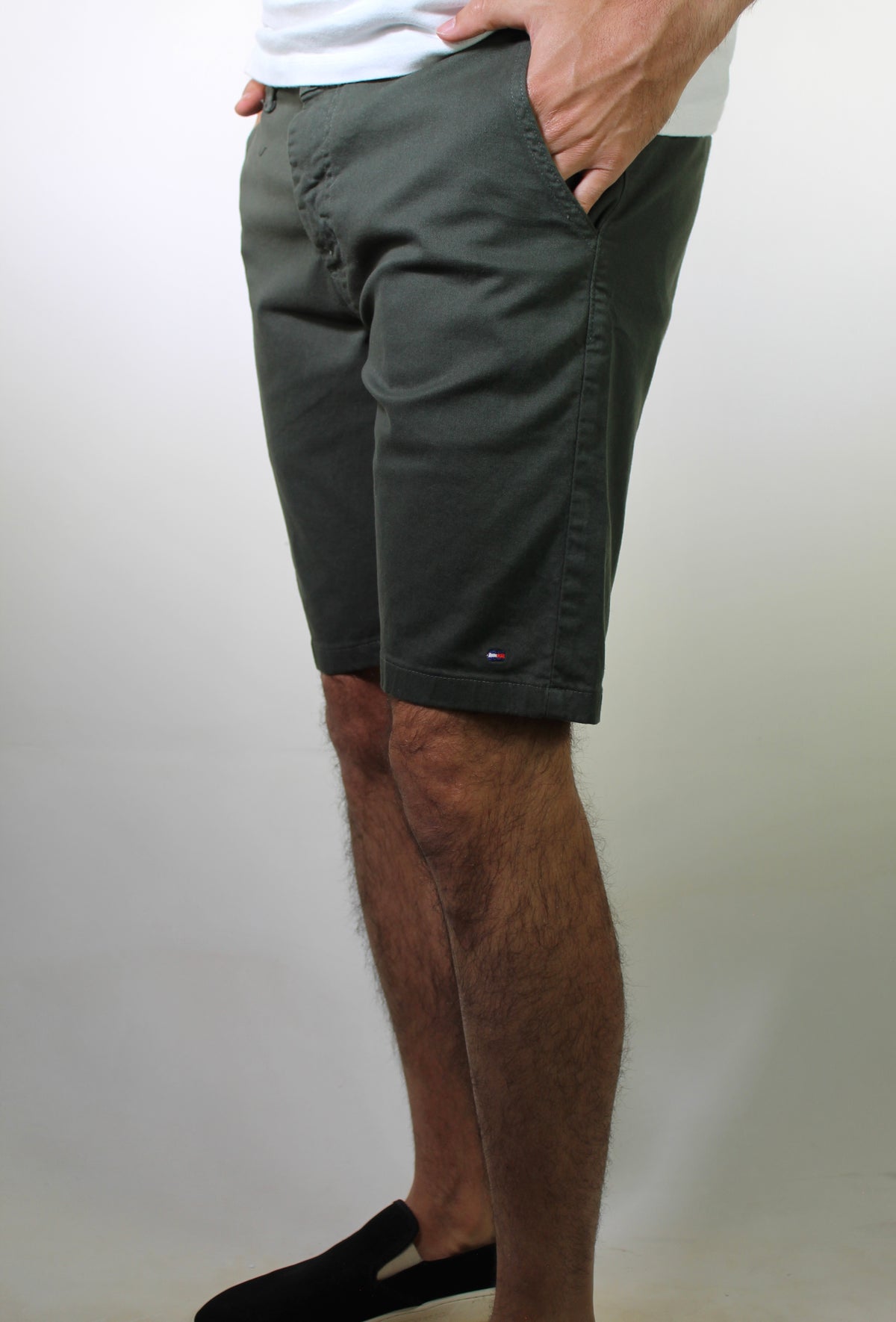 Bermuda Masculina Sarja TH - Verde Musgo