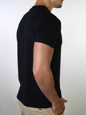 Camiseta Boss Minimalist Side Logo - Preta