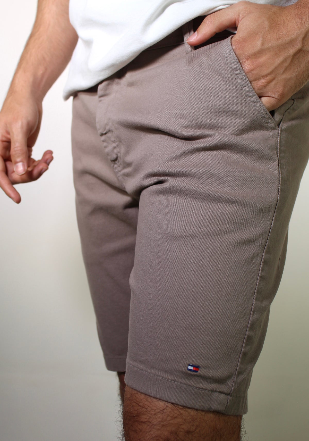 Bermuda Masculina Sarja TH - Marrom