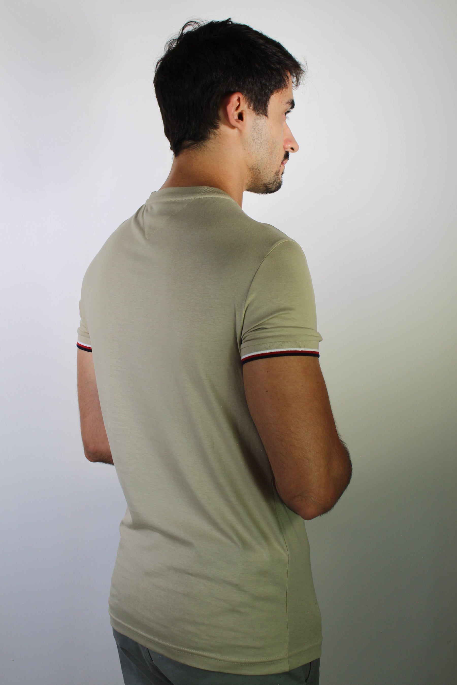 Camiseta TH Signature - Cáqui